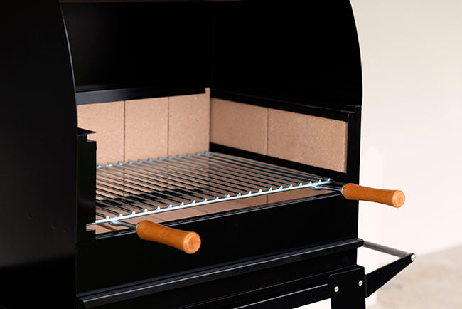 Barbecue en métal et en briques AC88F