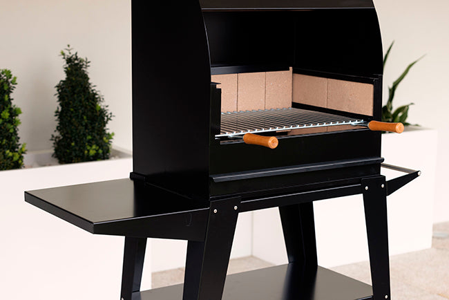 Barbecue en métal et en briques AC88F