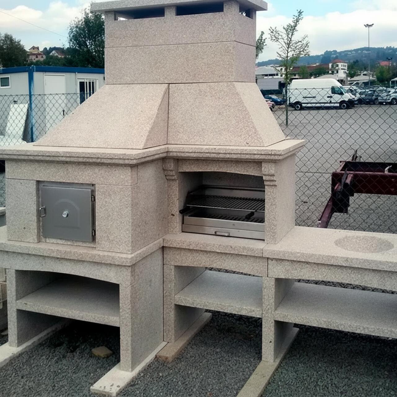 Barbecue en Granit avec four a Pizza GR65F