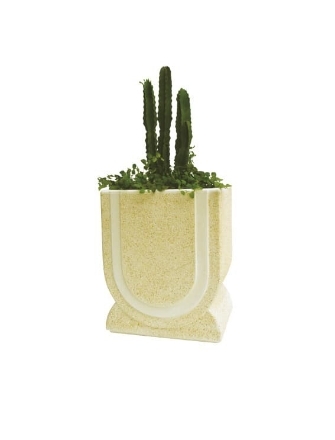 Image de Vase style "U" (petit) V070F