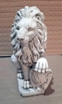 Picture of Statue d'un Lion avec écusson AR329E