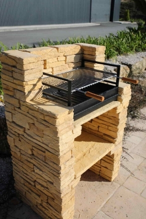 Barbecue vertical pierre en ligne PR4020F